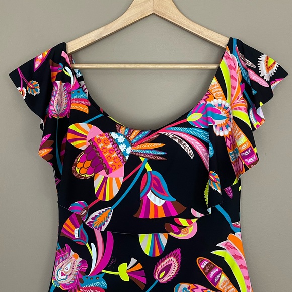 {Trina Turk} Luminary Printed Off The Shoulder Ruffle One Piece Swimsuit - NWT - Picture 3 of 14